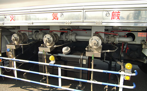 独立配管車輌